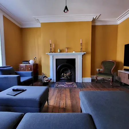 16 Castlegate 度假居 *