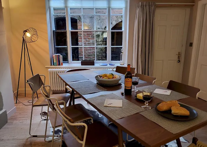 16 Castlegate Holiday home