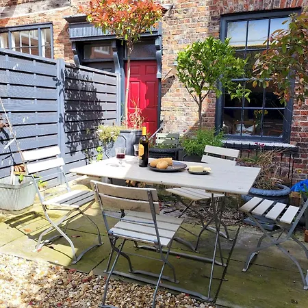 16 Castlegate Йорк