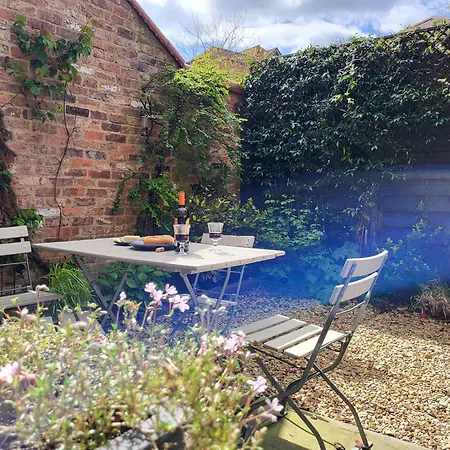 16 Castlegate Йорк